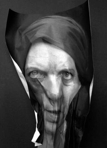 "Autoportrait méchan…" başlıklı Fotoğraf Claudia Vialaret tarafından, Orijinal sanat