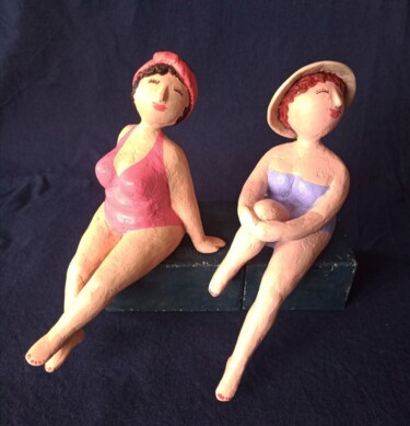 Sunbathing british ladies Sculpture titled "Sunbathing british…" by Ariadne Dombrovszki, Original Artwork, Clay