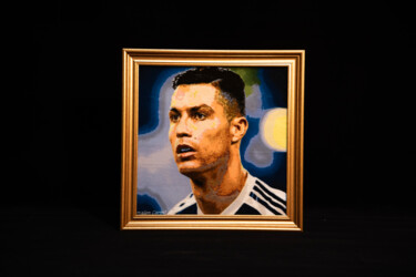 제목이 "cr7 legendary"인 섬유 예술 Arash Alihasni로, 원작, 실 목재 패널에 장착됨