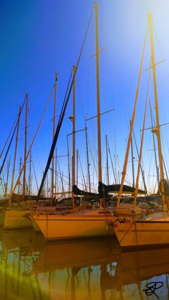 摄影 标题为“Harbor reflection” 由Emma Laflute, 原创艺术品, 非操纵摄影