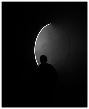 Fotografie getiteld "Eclipse" door Bernard Gassiat, Origineel Kunstwerk, Digitale fotografie