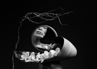 Photography titled "Whisper of Imperman…" by Xidong Luo, Original Artwork, Digital Photography