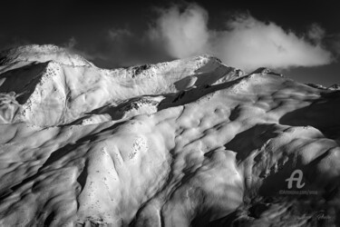Photography titled "Draperie enneigée d…" by Anou, Original Artwork, Digital Photography Mounted on Aluminium