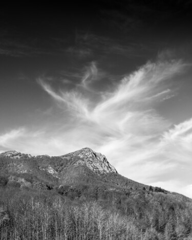 Photographie intitulée "Majestic Mountain w…" par Narso Vera Ríos, Œuvre d'art originale, Photographie numérique