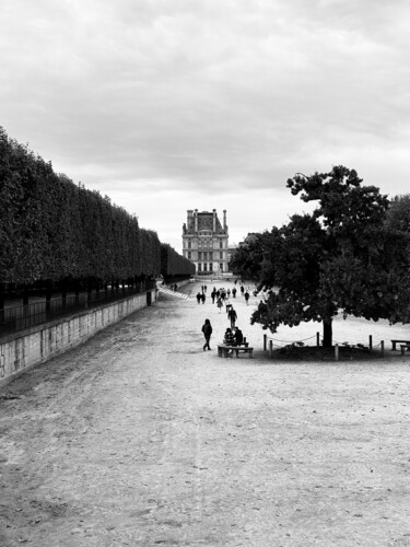 Paris, Jardin des Tuileries vers le Louvre "Paris, Jardin des T…" başlıklı Fotoğraf Loeber-Bottero tarafından, Orijinal sanat, Dijital Fotoğrafçılık
