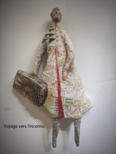 雕塑 标题为“Voyage vers l'incon…” 由Nathalie Guet Desch, 原创艺术品, 纸张纸浆 安装在纸板上