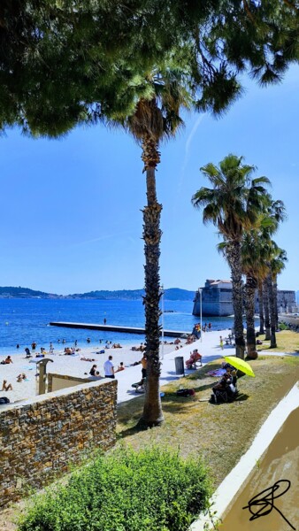 Fotografia intitolato "Beach and palm trees" da Emma Laflute, Opera d'arte originale, Fotografia non manipolata