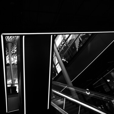 Photography titled "Mall Abstract" by Vanda Lehel (V A N D E E), Original Artwork, Digital Photography