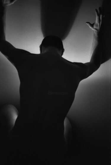 Clair Obscur - Quête nocturne Fotografie getiteld "Clair Obscur - Quêt…" door Loeber-Bottero, Origineel Kunstwerk, Digitale fotografie