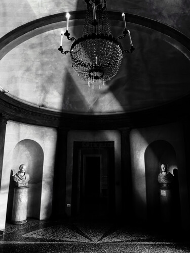 Clair Obscur - Dialogues dans un palais secret "Clair Obscur - Dial…" başlıklı Fotoğraf Loeber-Bottero tarafından, Orijinal sanat, Dijital Fotoğrafçılık