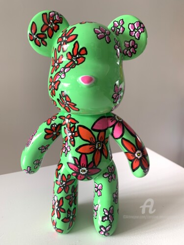 Sculpture titled "Marcel Mint" by Caroline Montigneaux, Original Artwork, Resin