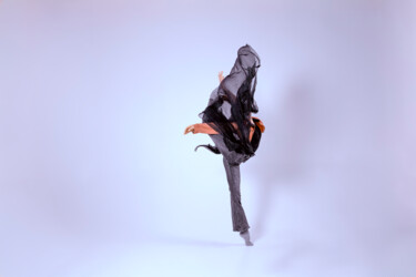Fotografia intitulada "Dancer: Lin Yue #18" por Cody Choi, Obras de arte originais, Fotografia digital