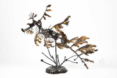 Leafy Sea Dragon 雕塑 标题为“Leafy Sea Dragon” 由Simon Saronni, 原创艺术品, 金属