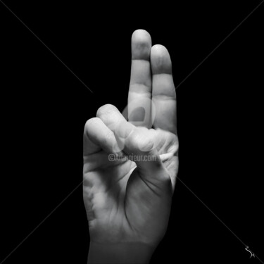 Mudra de " L'Épée " - de l'empereur, de la puissance, de la Photographie intitulée "Mudra de " L'Épée "…" par Bruno Houdayer, Œuvre d'art originale, Photographie numérique Monté sur Al…