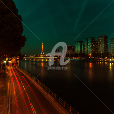 Paris mon amour 24 - Tribute to Paris 2024 Tour Eiffel 「Paris mon amour 24…」というタイトルの写真撮影 Bruno Houdayerによって, オリジナルのアートワーク, デジタル アルミニウムにマウント