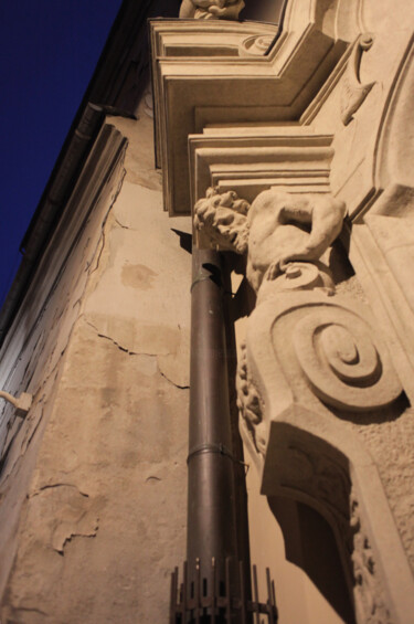 Fotografia intitulada "Sculptor in Krakow 2" por Paweł Waligórski, Obras de arte originais, Fotografia digital