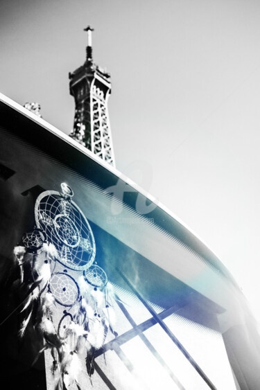 Paris mon amour 28 - Tribute to Paris Mandala Dream catcher "Paris mon amour 28…" başlıklı Fotoğraf Bruno Houdayer tarafından, Orijinal sanat, Dijital Fotoğrafçılık Alüminyum üzerine m…