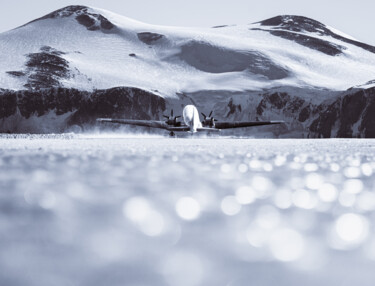 L'appel des glaciers Photography titled "L'appel des glaciers" by Armand Patoir, Original Artwork, Non Manipulated Photography Mounted on Alumini…