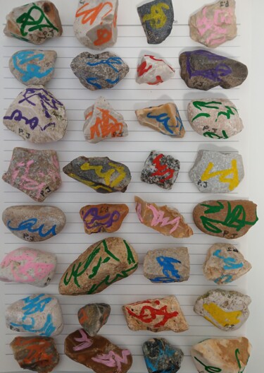 Sculptuur getiteld "noname" door Pinky, Origineel Kunstwerk, Steen