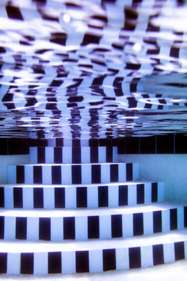 mirror - stripes 2 Fotografia intitolato "mirror - stripes 2" da Robin Cerutti, Opera d'arte originale, Fotografia non manipolata