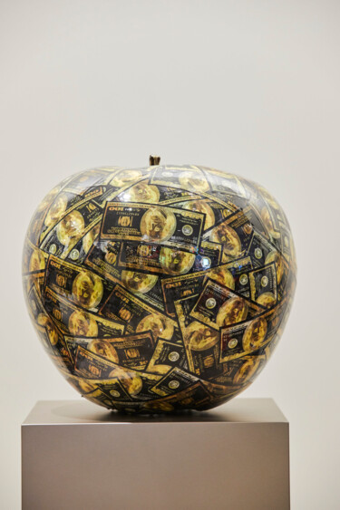 Rzeźba zatytułowany „Black Dollar apple” autorstwa Ghost Art, Oryginalna praca, Odlew