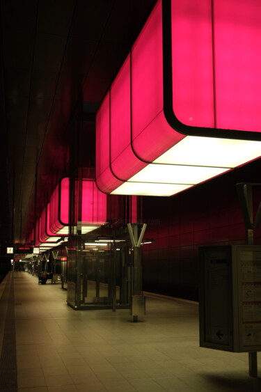 Fotografie getiteld "Neon Ways" door Gilliard Bressan, Origineel Kunstwerk, Digitale fotografie