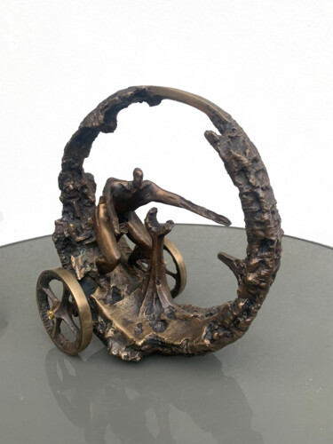 Sculptuur getiteld "Wehikuł czasu (Mach…" door Wiesław Domański, Origineel Kunstwerk, Bronzen