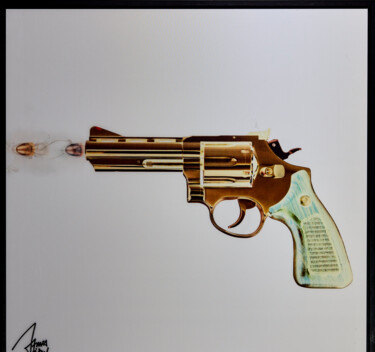 Schilderij getiteld "Gun Gold/White" door James Chiew, Origineel Kunstwerk, 2D Digital Work