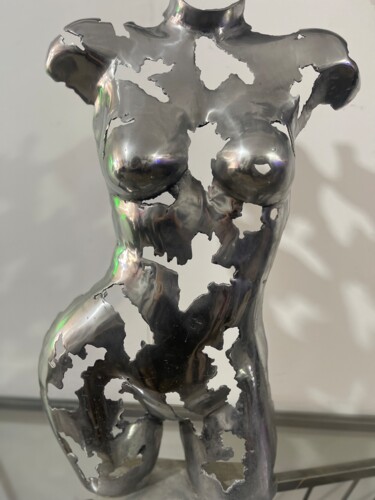 雕塑 标题为“Steel Bust Sculptur…” 由Youssef Ezzamani, 原创艺术品, 铝