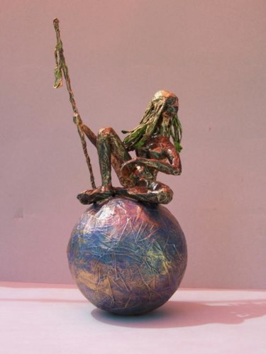 Sculpture intitulée "La Puissante..." par Anne-Frédérique Ferret, Œuvre d'art originale, Papier