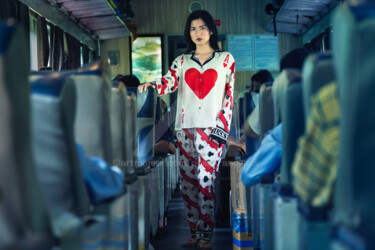 Photography titled "Queen of Hearts" by Philip Rang Acs, Original Artwork, Digital Photography