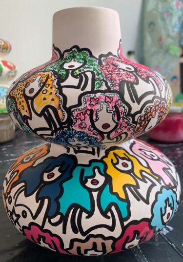 Painting titled "Chantilly Pretty" by Caroline Montigneaux, Original Artwork, Acrylic