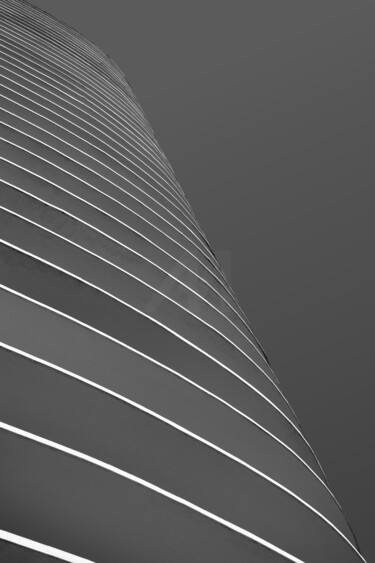 Photography titled "Niemeyer Building -…" by Martiniano Ferraz, Original Artwork, Digital Photography