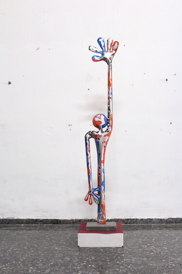 Sculpture titled "Here two" by Santi Flores, Original Artwork, Stainless Steel