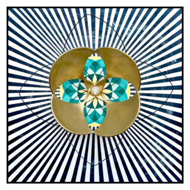 Sculpture titled "LE LOTUS D’OR" by Lise Dedieu, Original Artwork, Plaster Mounted on Wood Stretcher frame