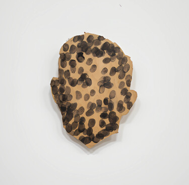 "Benchmarks 4 Figura…" başlıklı Heykel Richard Hancock tarafından, Orijinal sanat, Grafit Ahşap panel üzerine monte edilmiş