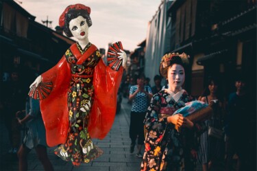 Sculpture titled "Maiko" by Marie Hangard, Original Artwork, Ceramics