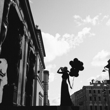 Photography titled "Gravity of Dream" by Lelia Matic, Original Artwork, Light Painting