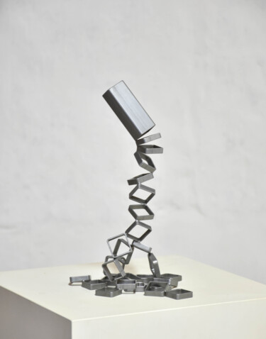 Sculpture intitulée "Steel Sections" par Yannick Bouillault, Œuvre d'art originale, Résine