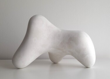 Escultura intitulada "Marshal" por Clark Camilleri, Obras de arte originais, Concreto