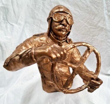Sculpture titled "Pilote automobile 1…" by Gilbert Liblin, Original Artwork, Bronze
