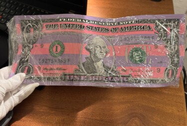 Rzeźba zatytułowany „One DOLLAR PURPLE S…” autorstwa Karl Lagasse, Oryginalna praca, Aluminium