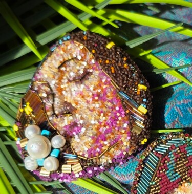 Текстильное искусство под названием ""Heart of Love" wea…" - Yuliya Gündoğan (ostbiju_art), Подлинное произведение искусства…