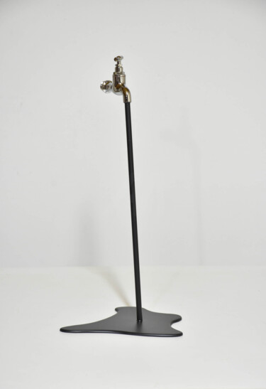 Sculpture intitulée "Le liquide noir" par Yannick Bouillault, Œuvre d'art originale, Résine