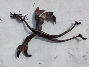 Skulptur mit dem Titel "My Angel is a Dragon" von Reiner Poser, Original-Kunstwerk, Metalle