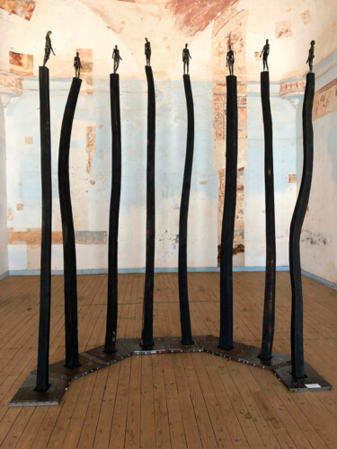 Sculpture intitulée "congregatio feminar…" par Thomas Wimmer, Œuvre d'art originale, Bois