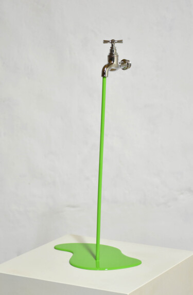 Sculpture intitulée "Le liquide vert pom…" par Yannick Bouillault, Œuvre d'art originale, Résine