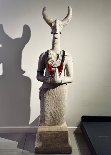 Sculptuur getiteld "Humble Power" door Arash Paya, Origineel Kunstwerk, Papier maché