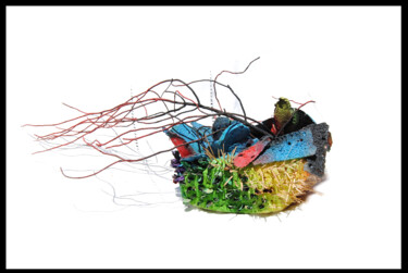 Sculpture titled "Huevo Telúrico" by Esther Martínez Aguayo (Guruguayo), Original Artwork, Collages