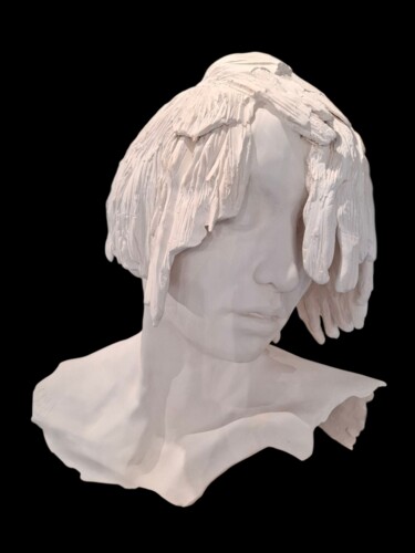 Sculpture titled "ielle" by Ln Dess, Original Artwork, Terra cotta
